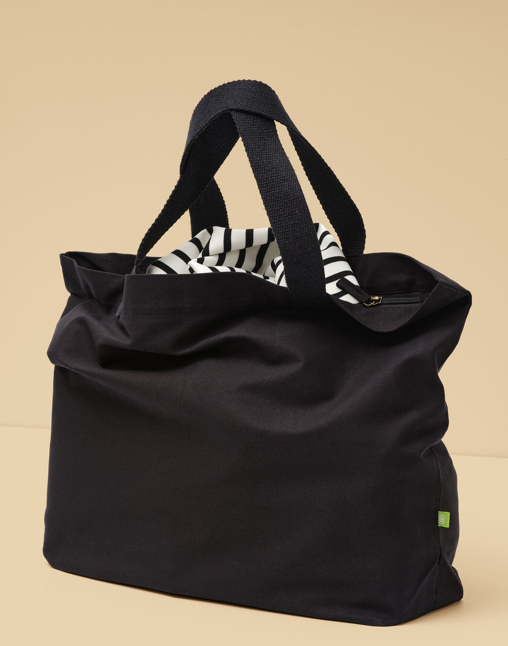 RL069 Elba Organic Canvas Premium Zip Tote – Nutshell